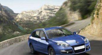 Renault Laguna SporTour: prova su strada