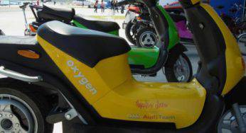 Moto Dealer News Expo 2011: Oxygen presenta CargoScooter, 120 km con un euro di elettricità