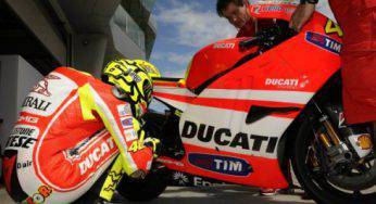 Valentino Rossi Ducati: premio a Dubai in attesa dei prossimi test in Malesia
