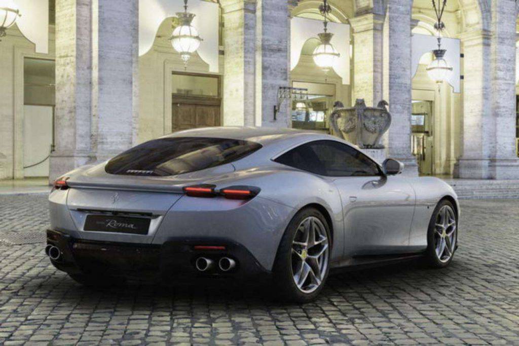 Ferrari Roma, un coupè da 620 CV per la "dolce vita"