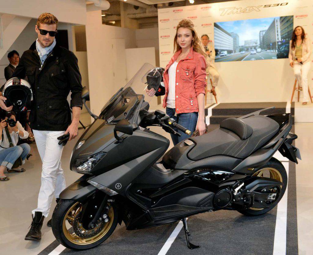 Yamaha T-MAX 560 2020, presentato all'EICMA di Milano