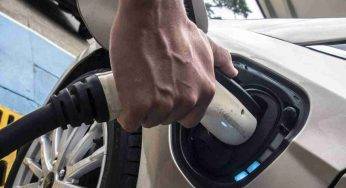 Auto elettriche: Tecnologia a caro prezzo, 30% in meno di posti di lavoro