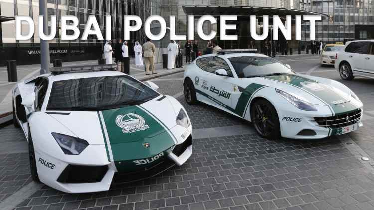 Auto polizia Dubai