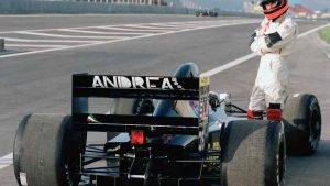 La scuderia Andrea Moda 