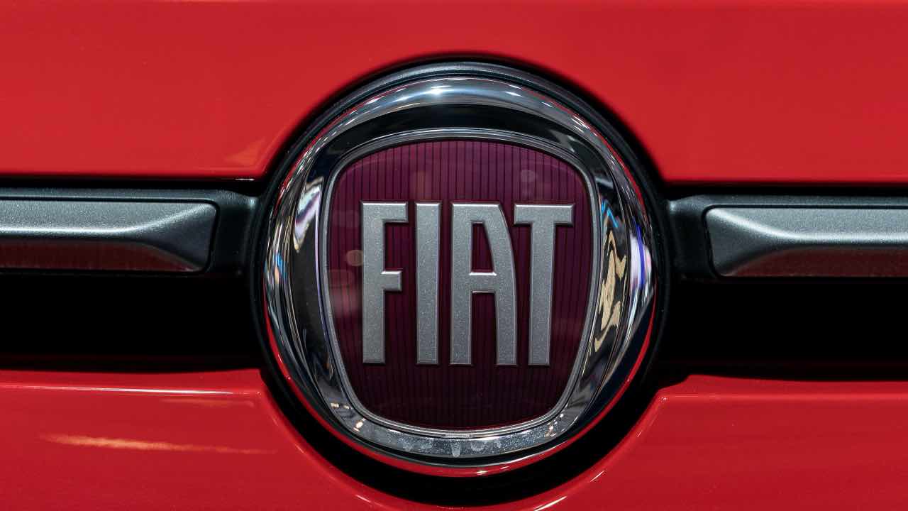 fiat 500e di caprio