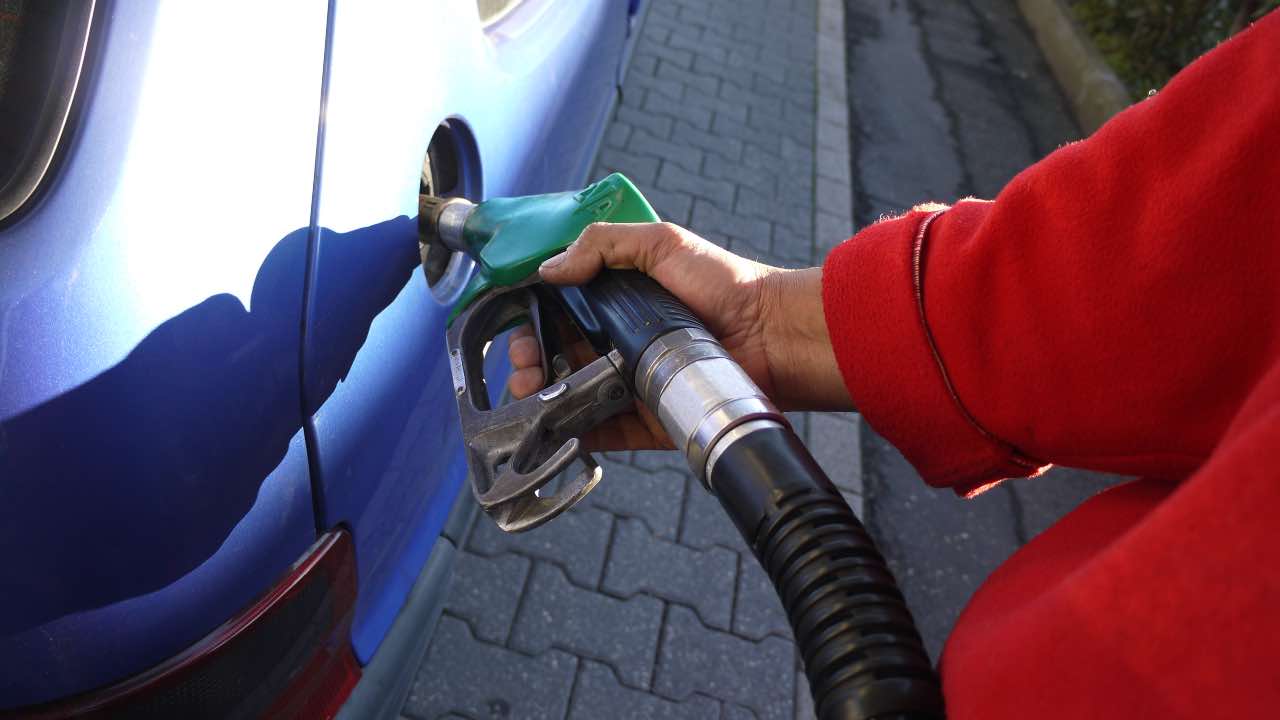 prezzi benzina fattori determinanti