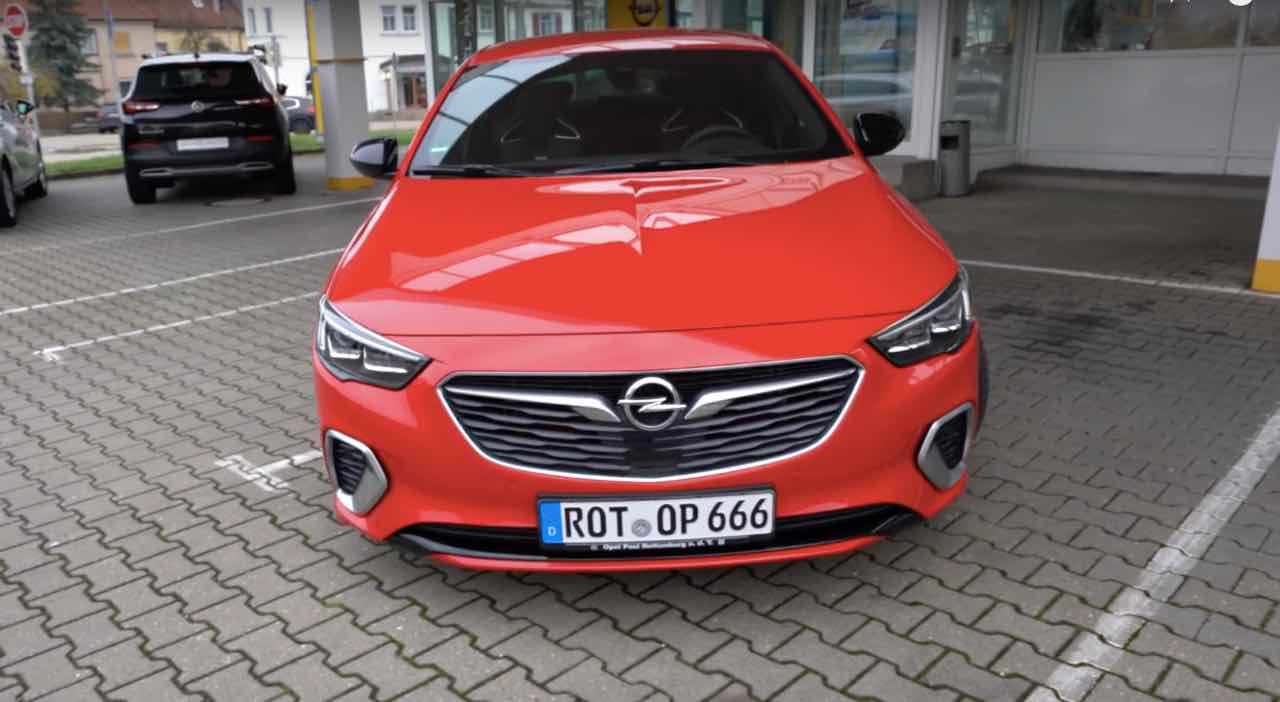 opel insignia vendita prezzo online