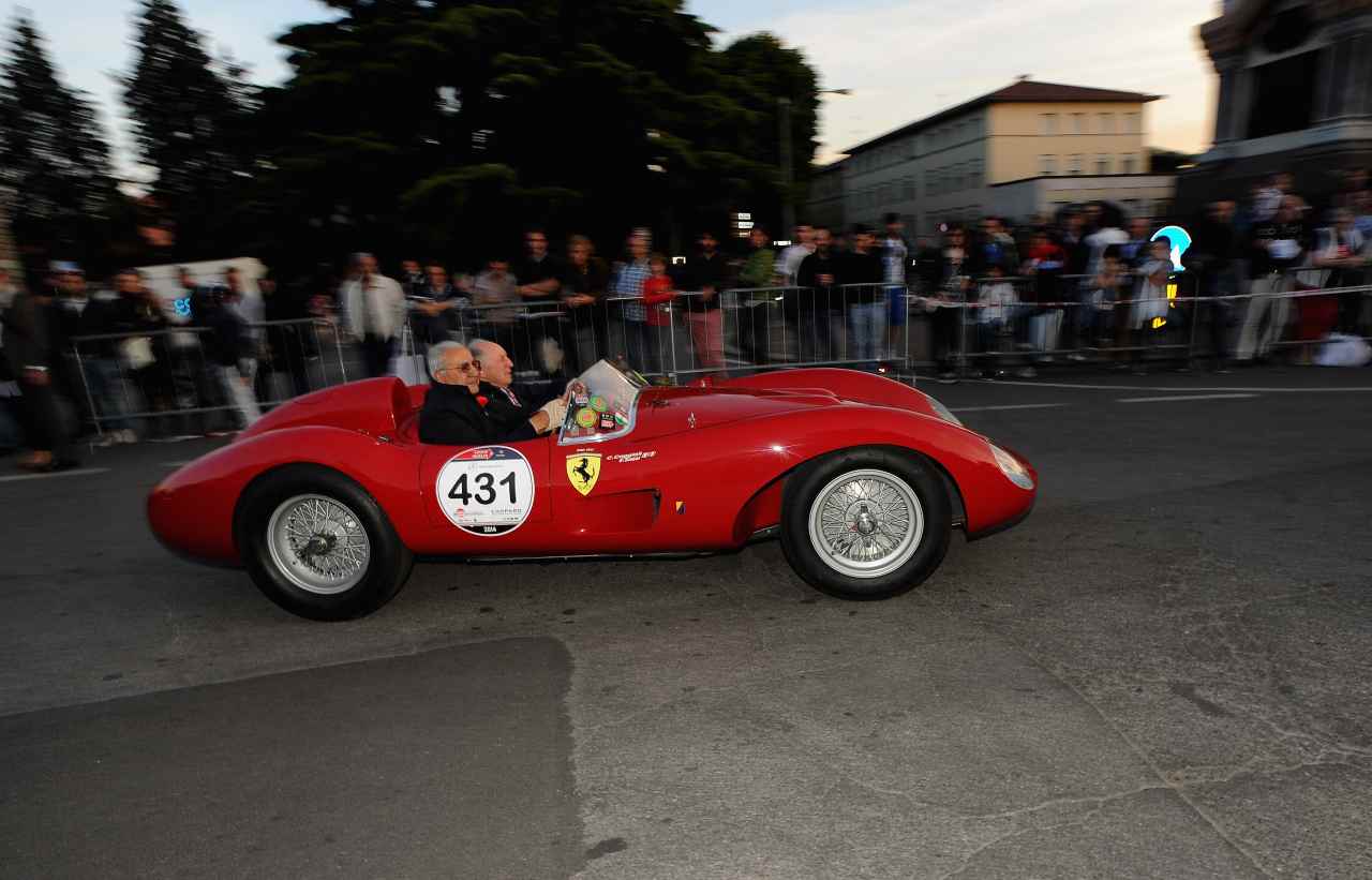 Mille Miglia rinviata ad ottobre