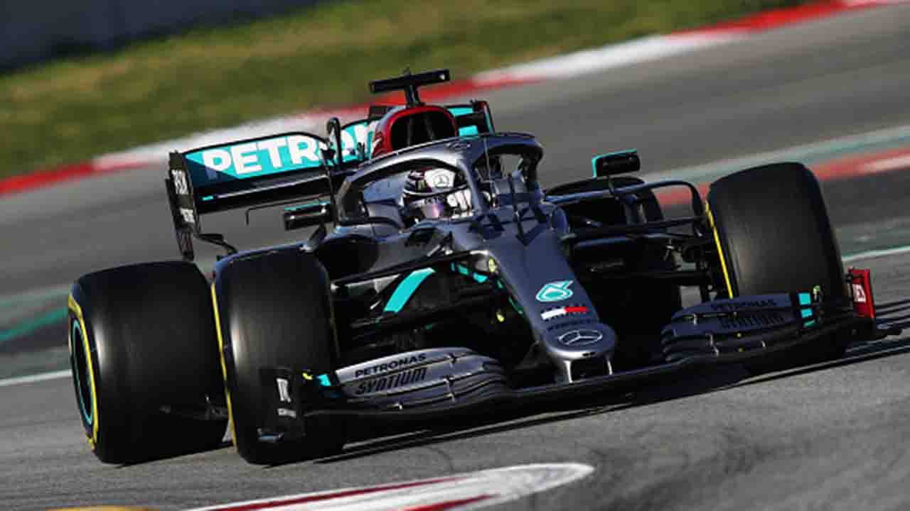 Hamilton: "Ogni errore è un'occasione per migliorare"