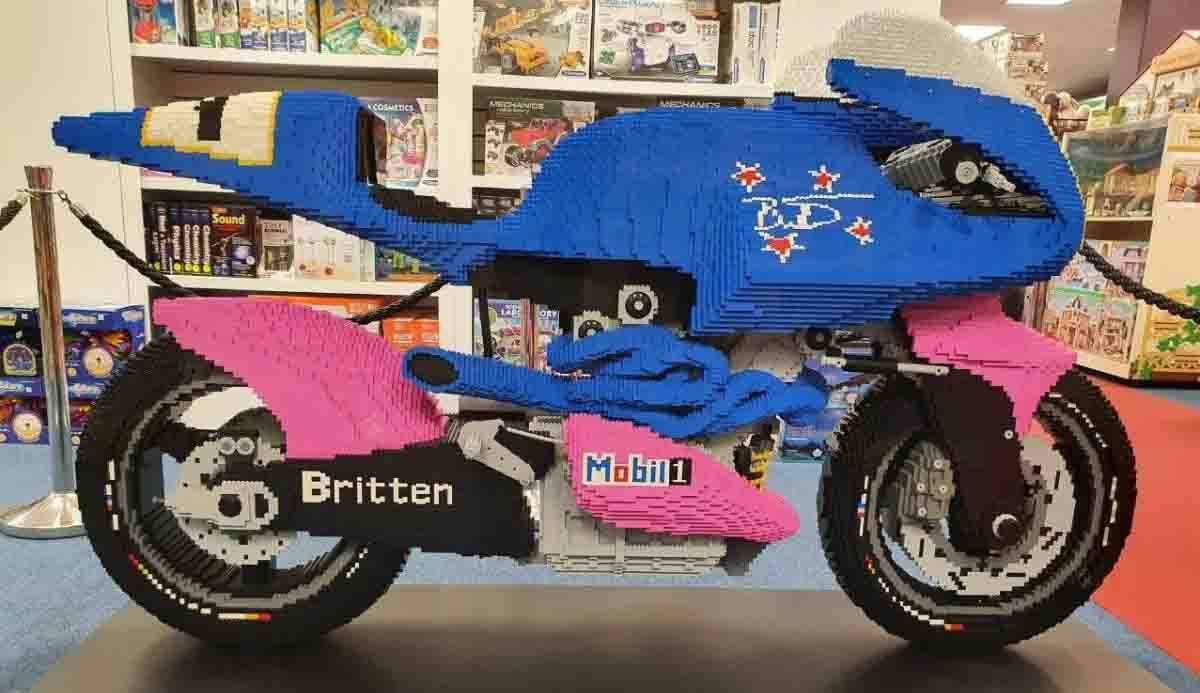 Britten Lego