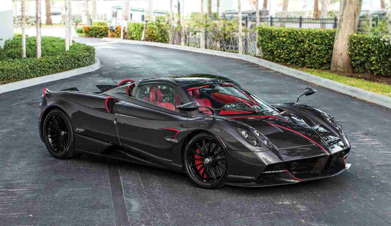 Pagani futuro Suv