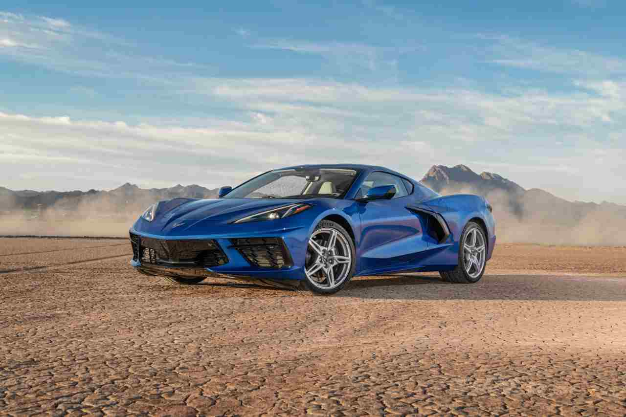 Una Chevrolet Stingray C8