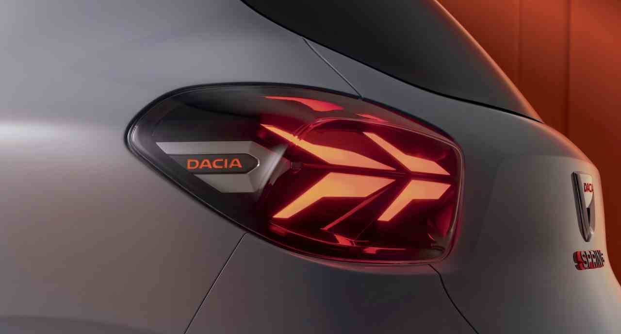 Un dettaglio della Dacia Spring Electric