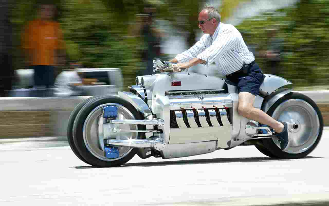 Dodge Tomahawk, la moto più potente del mondo