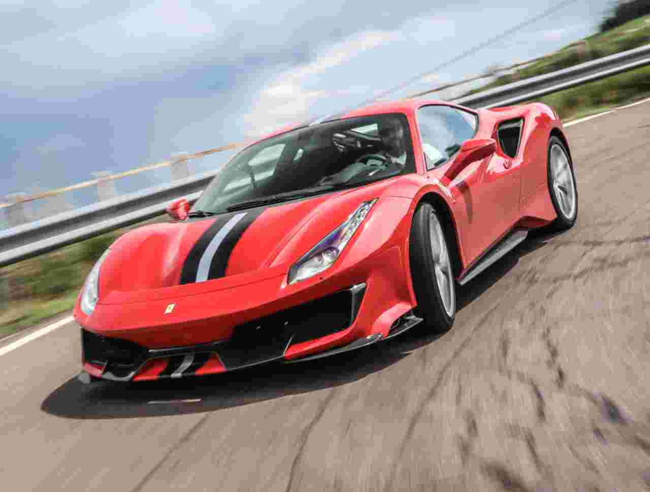 Ferrari 488 Pista, una delle supercar di Kimi Raikkonen