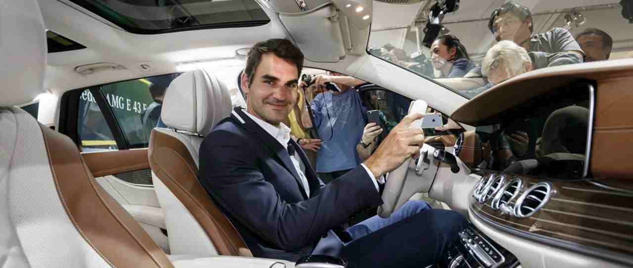 Federer, quante Mercedes nel garage della leggenda del tennis