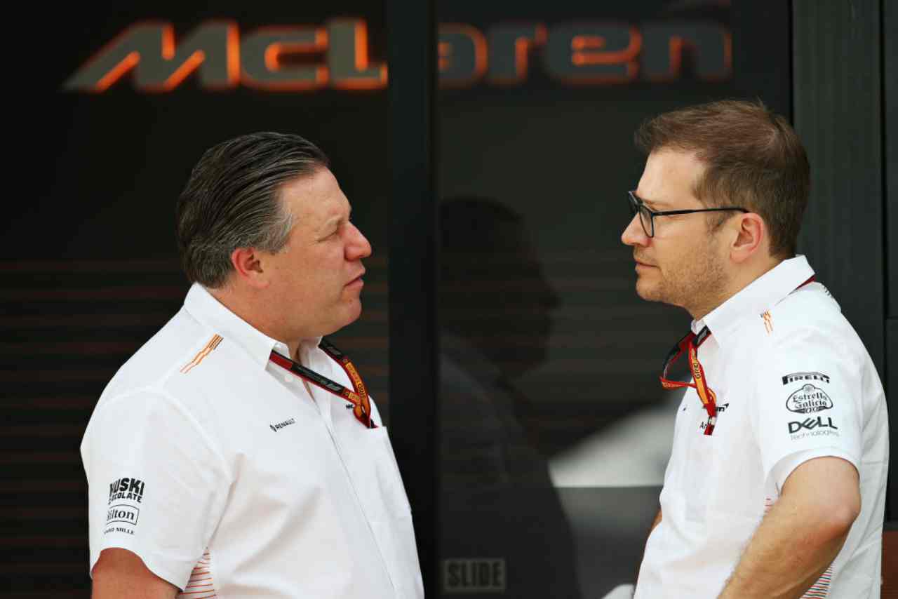 Il CEO della McLaren, Zak Brown, e il team principal Andreas Seidl a Melbourne