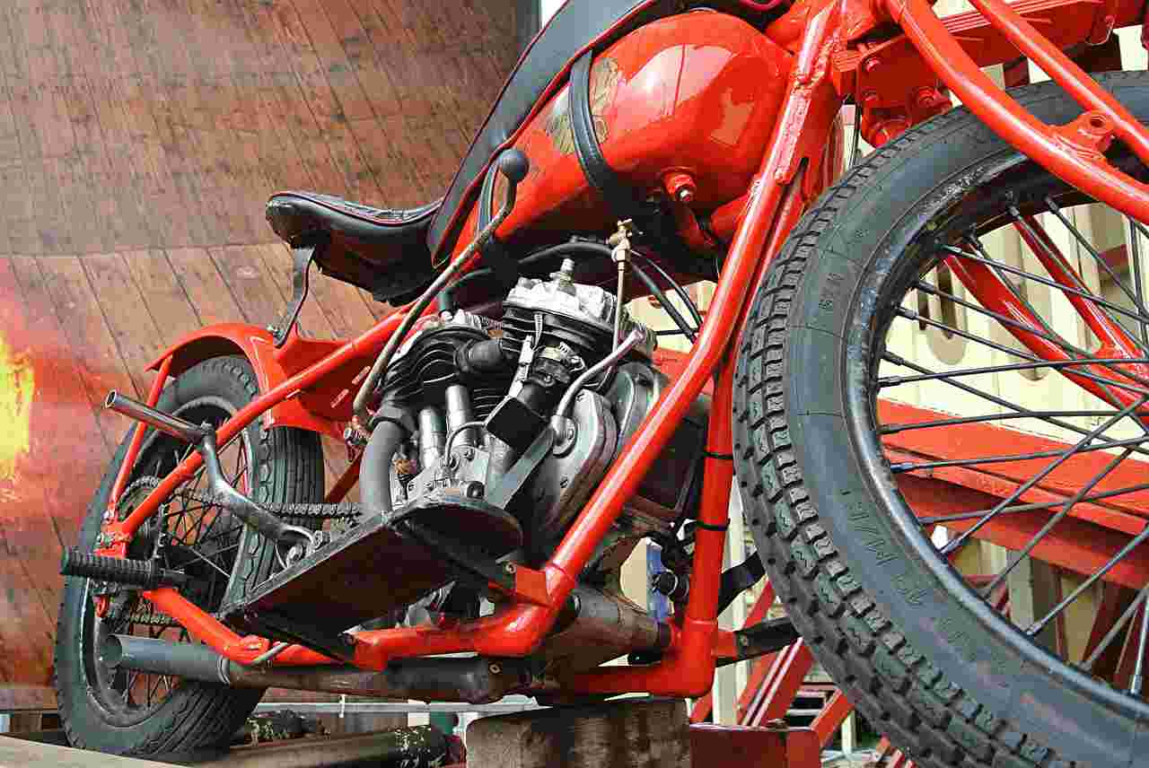 I consigli per pulire la moto in quarantena (foto Pixabay)
