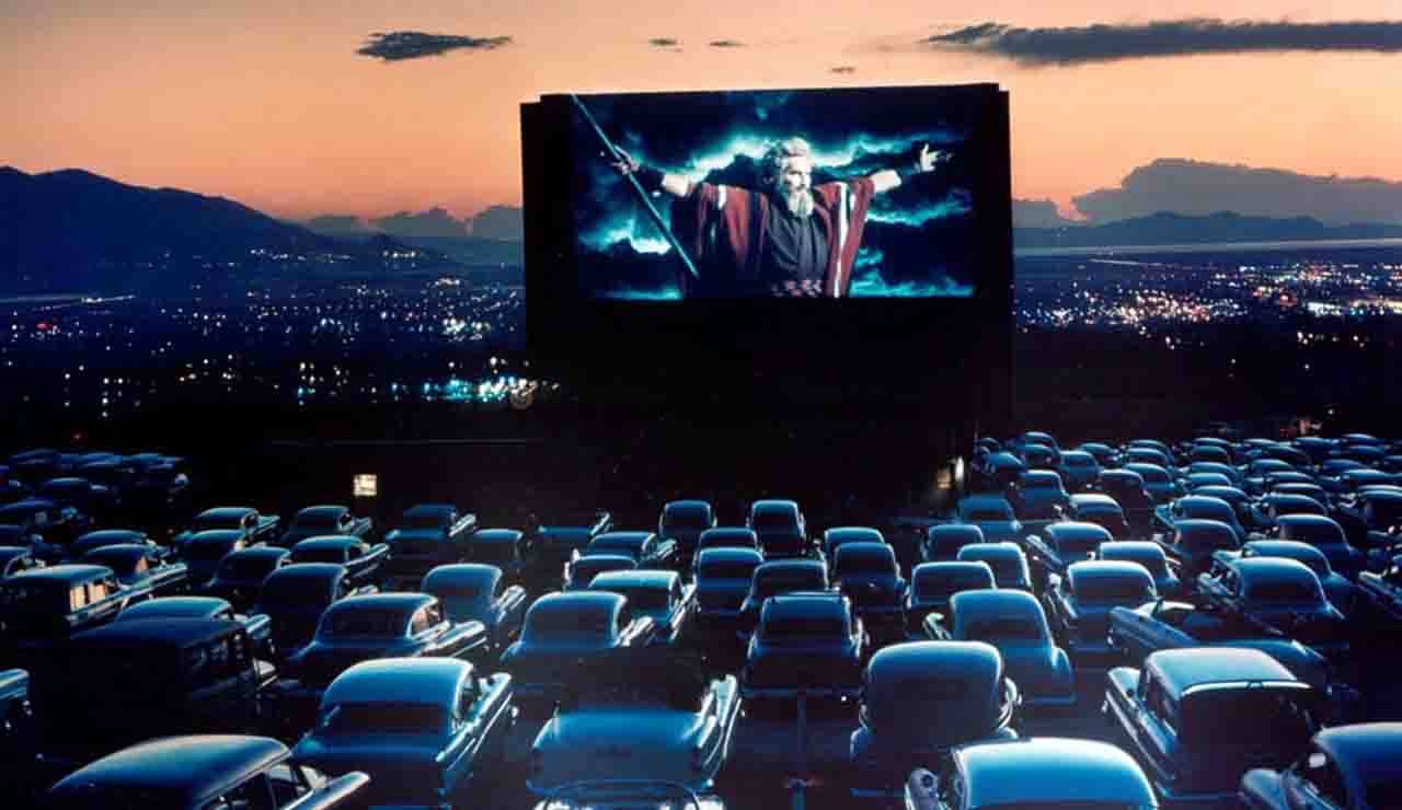 Drive In