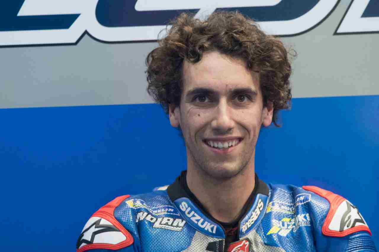 MotoGP, Rins rinnova: altri due anni in Suzuki, i dettagli