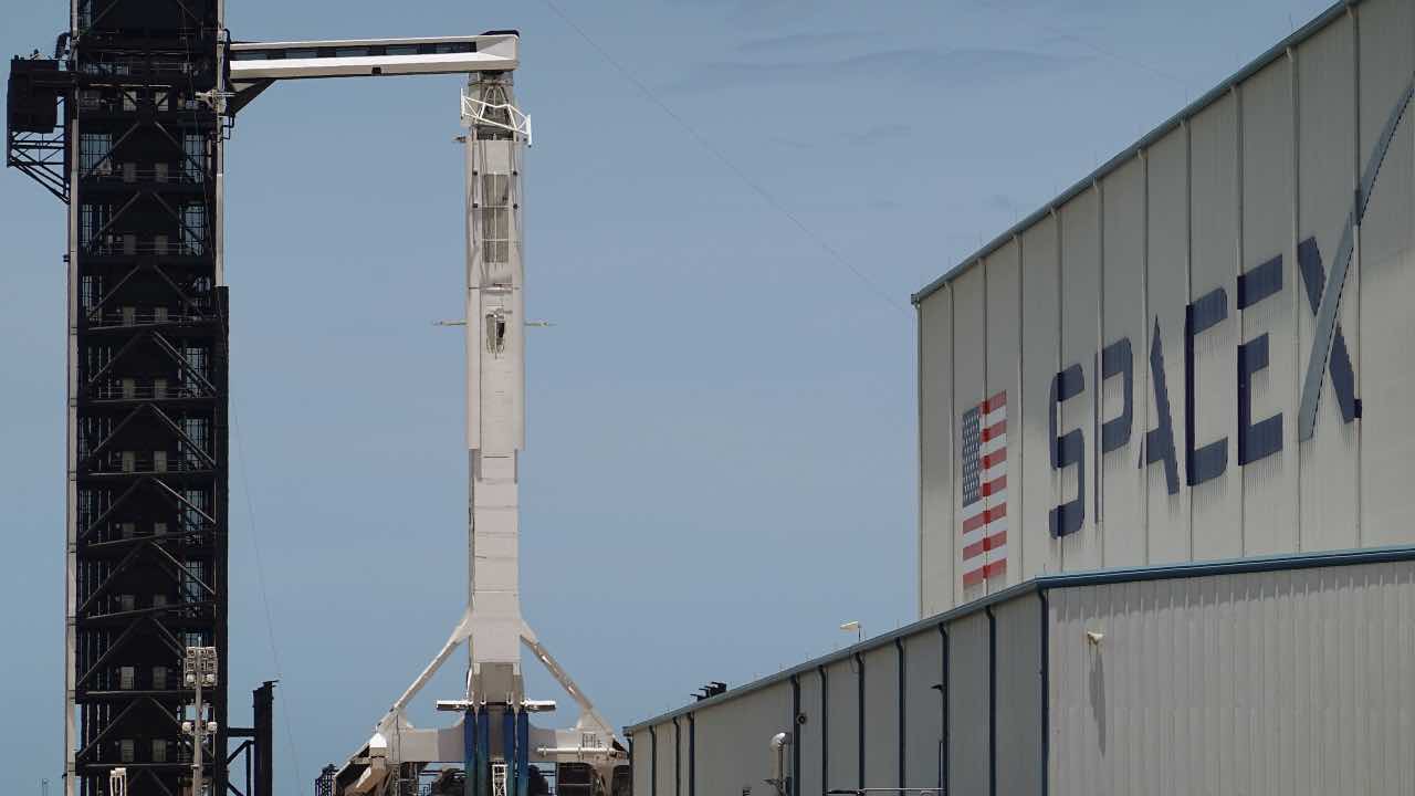 spacex ora dove