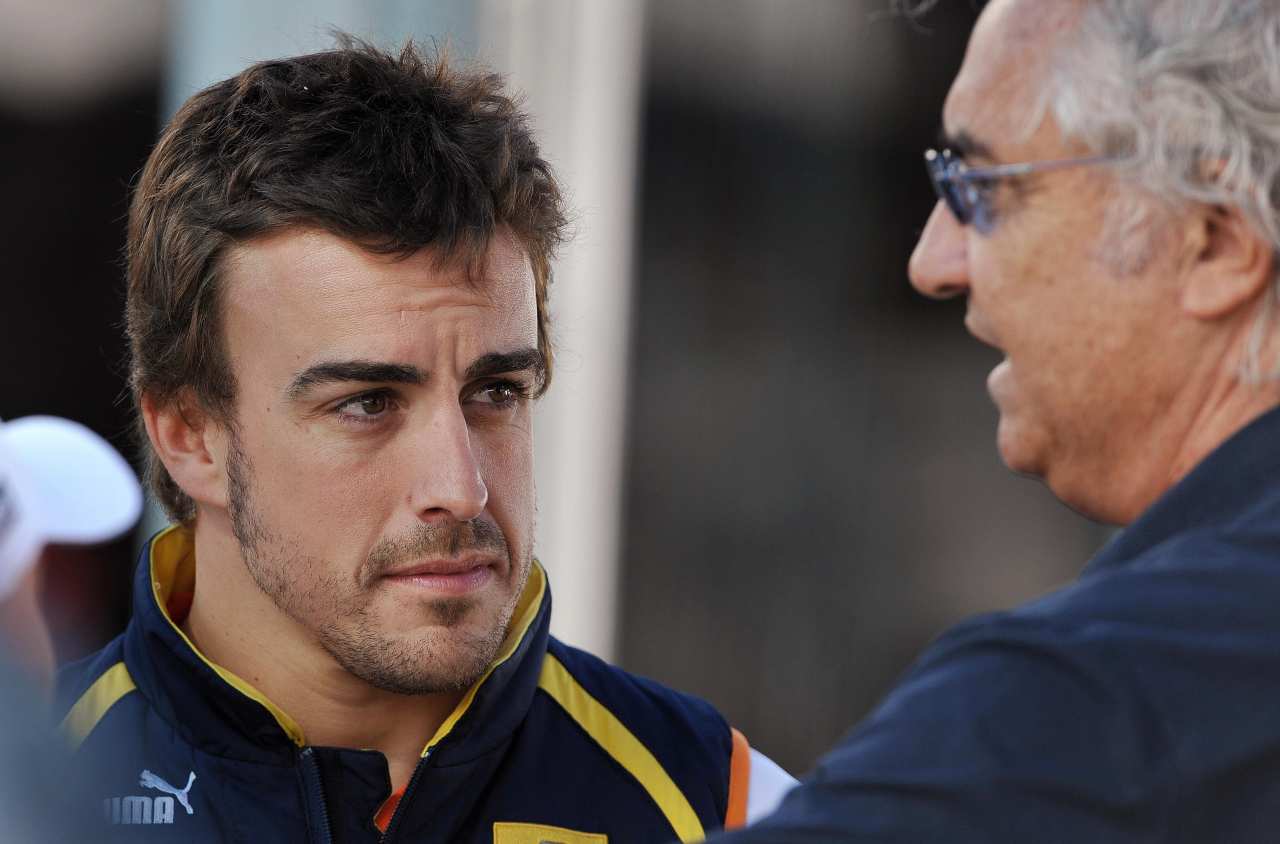 Alonso alla Renault