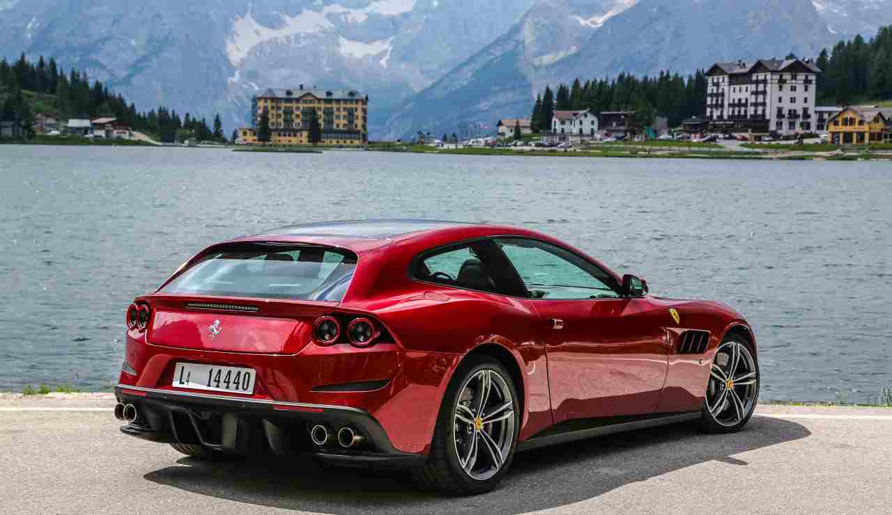 Ferrari GTC4Lusso