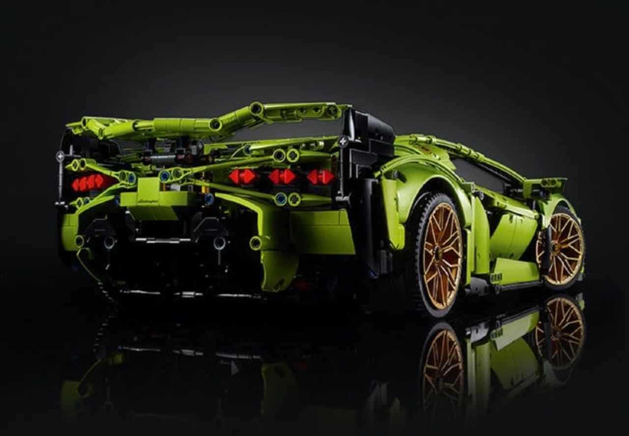 Lamborghini Sian Lego Kit