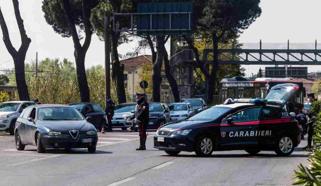 Posto di blocco Spostamenti Regioni