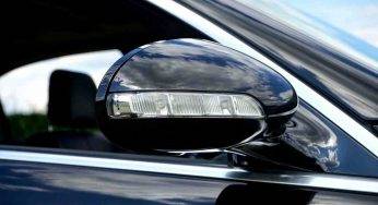 Auto con il finestrino lasciato aperto: si rischia la multa, il motivo