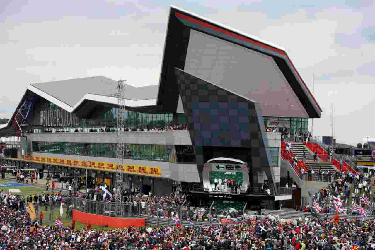 Silverstone, GP a rischio: la norma che preoccupa la Formula 1