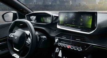 Peugeot, il quadro strumenti diventa in 3D: la novità per le 208 e 2008