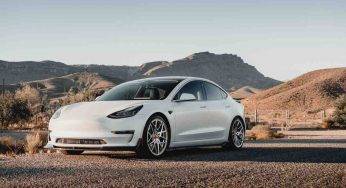 Tesla Model 3, hackerato il software: informazioni riservate in “vendita”