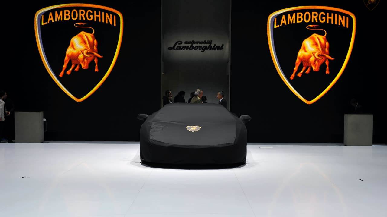 lamborghini saloni