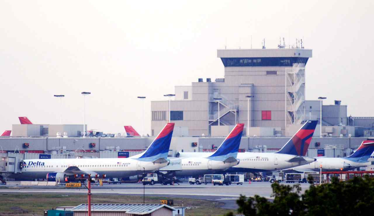 Aeroporto Viaggi estero