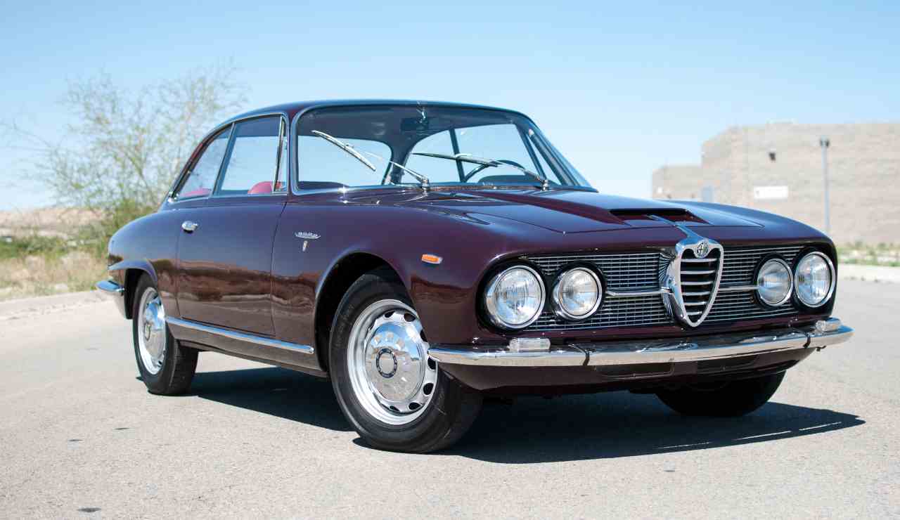 Alfa Romeo 2600 Sprint