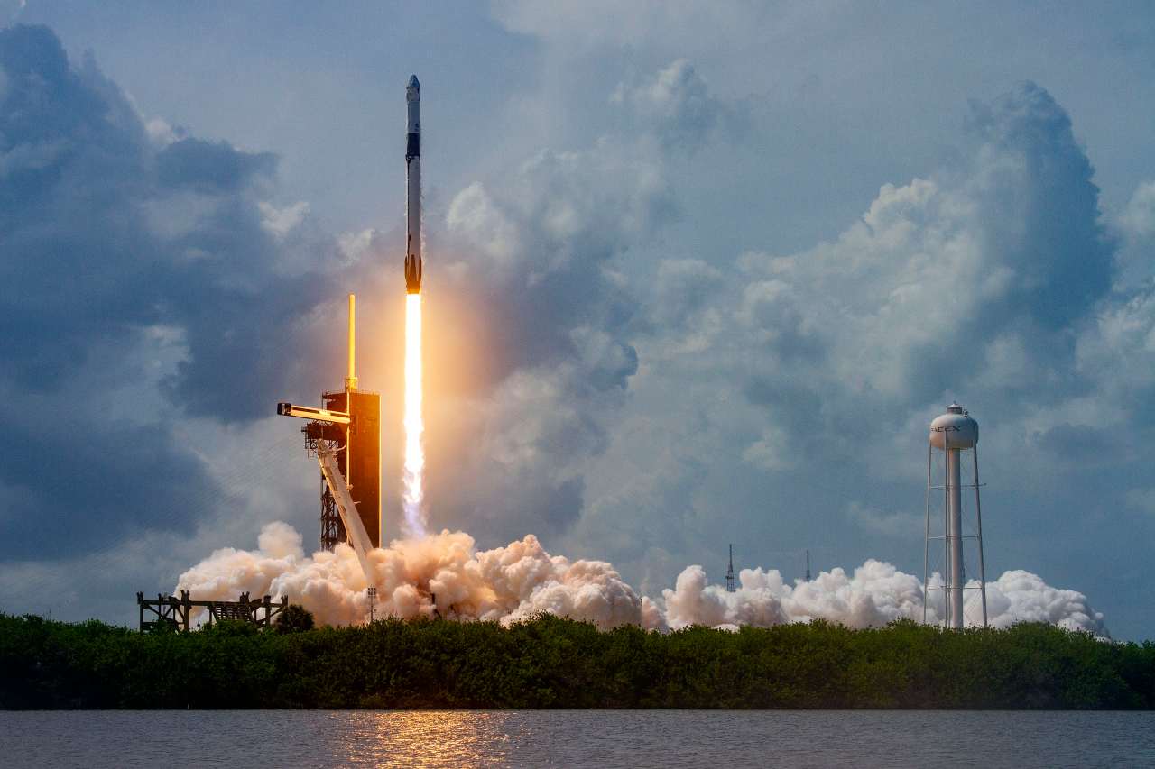 SpaceX spazioporti galleggianti