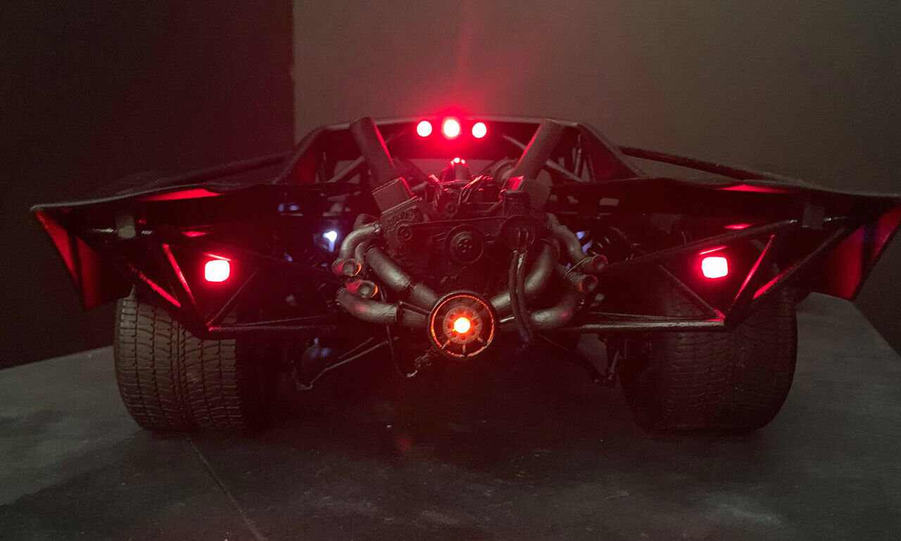 Batmobile, la concept car per il nuovo film di Batman - Foto