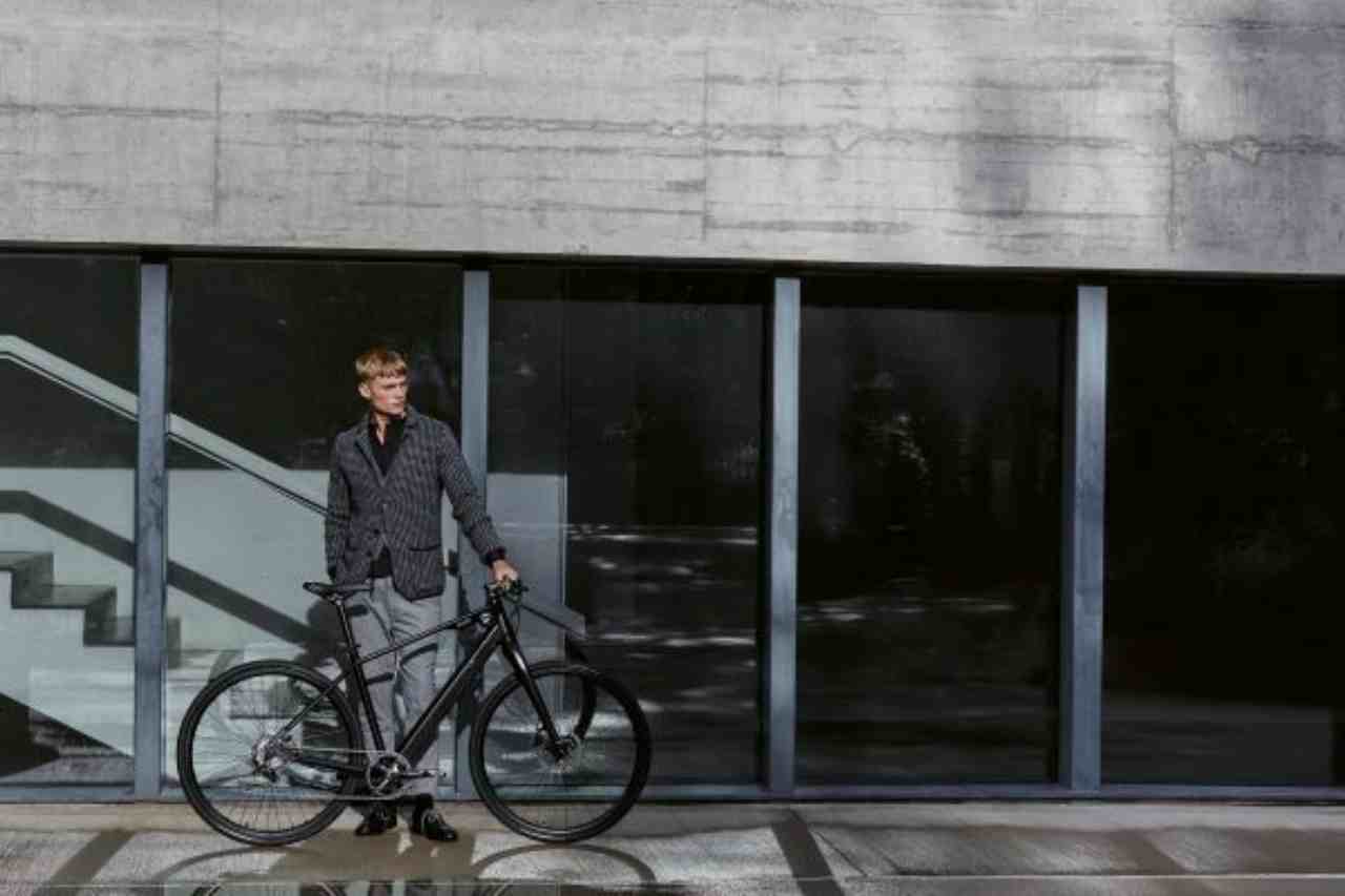 BMW, le biciclette "ibride"