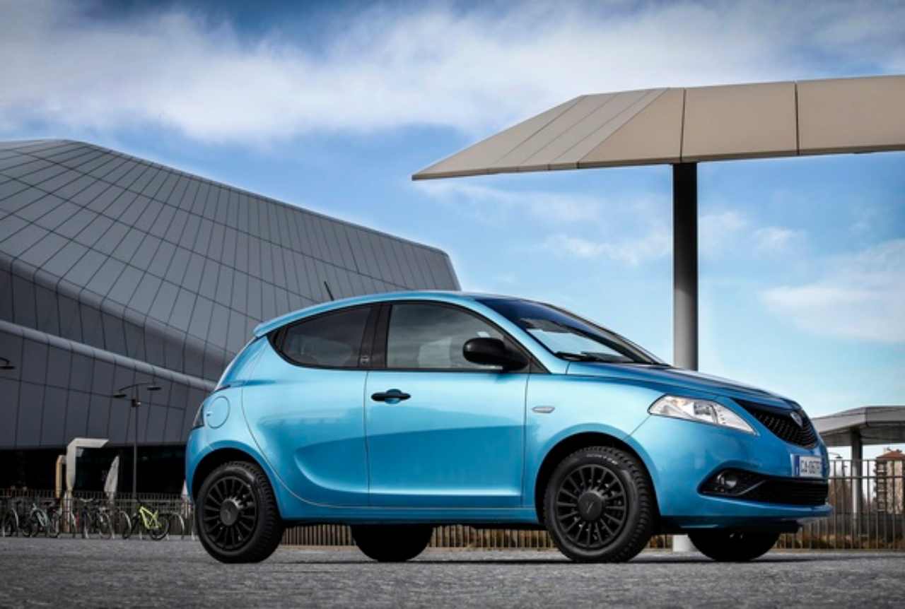 Lancia Ypsilon