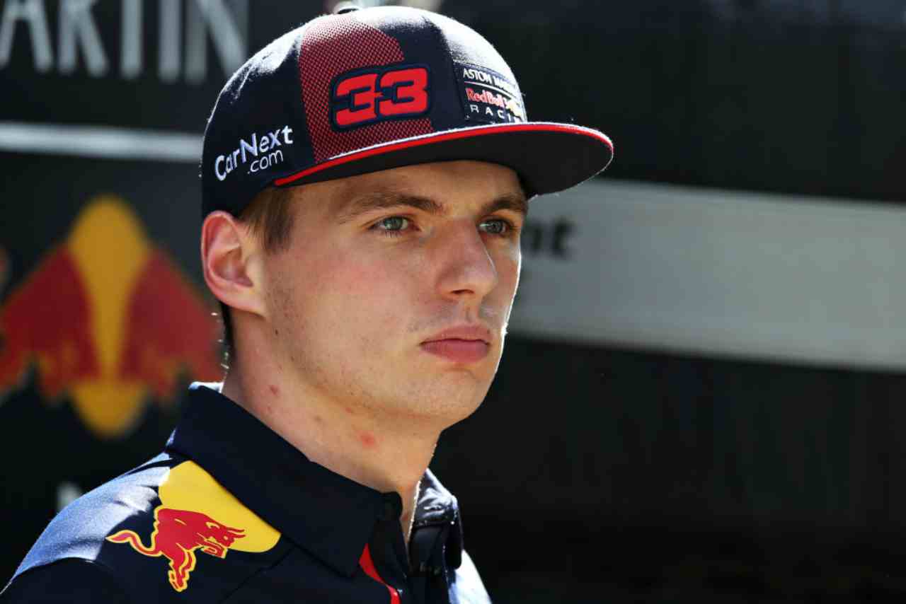 F1, Verstappen pronto a sfidare Hamilton: come si è allenato l'olandese