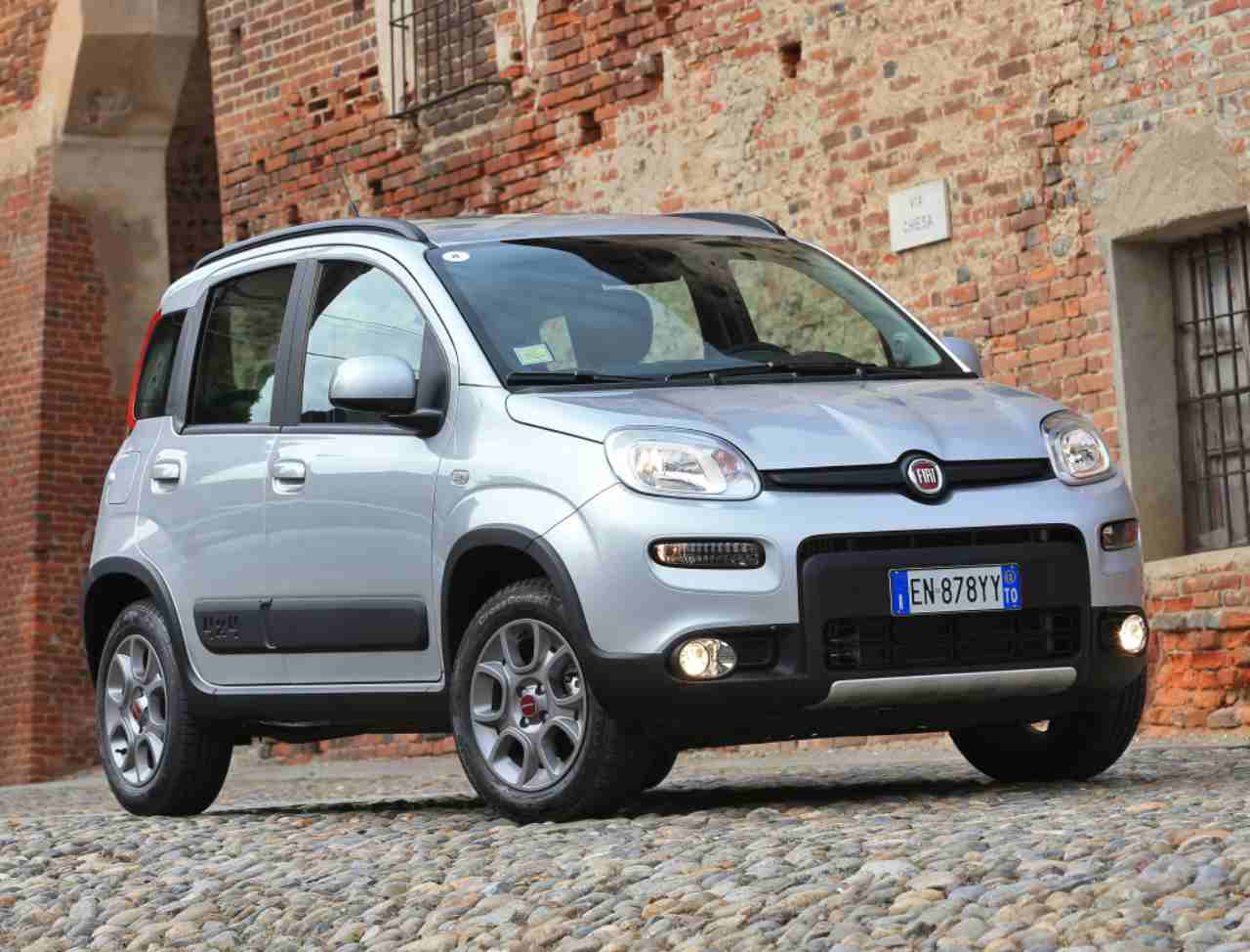 Auto rubate Fiat Panda