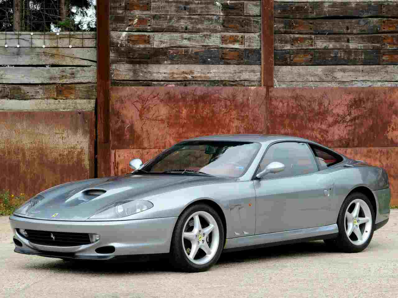 Ferrari 550 Maranello, in vendita la personalizzata di Van Halen: quanto vale