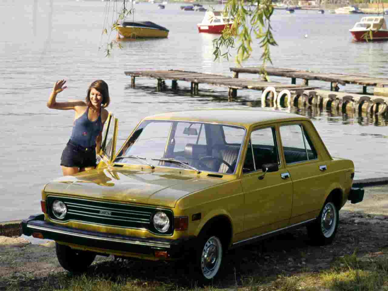 fiat_128_4-door_sedan_001a0182053403e7.jpg