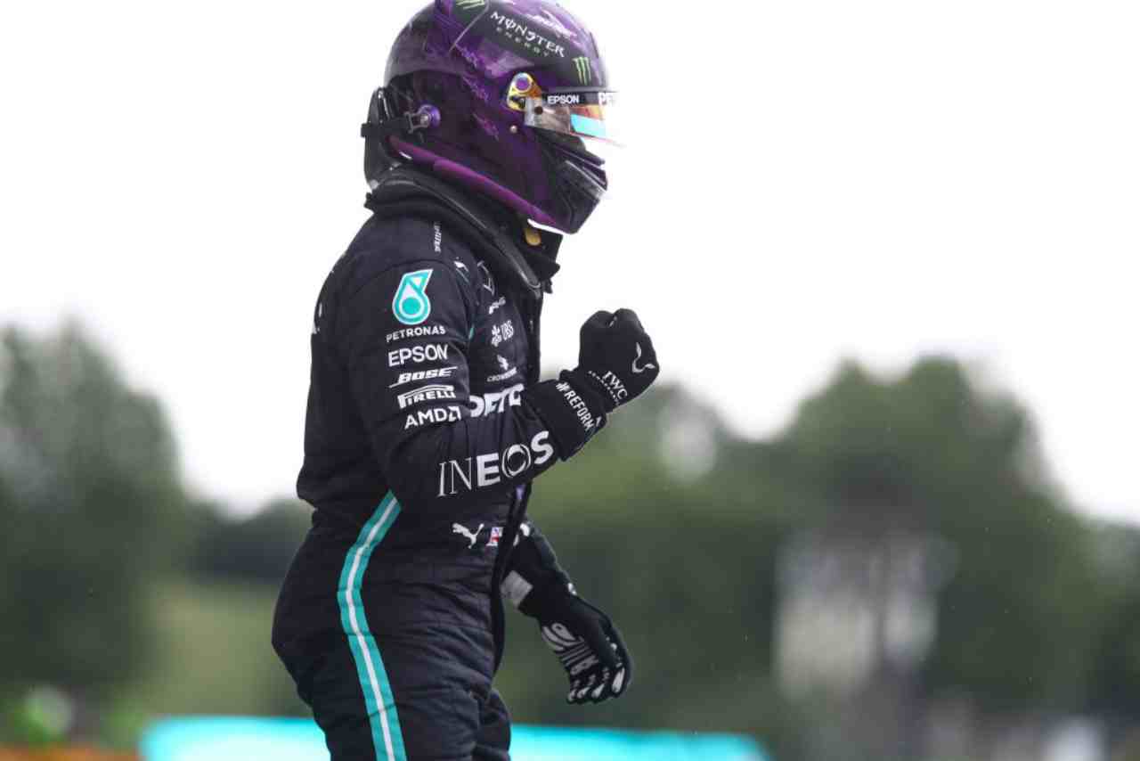 GP Ungheria, Hamilton felice: "Le 90 pole un grande lavoro di squadra"