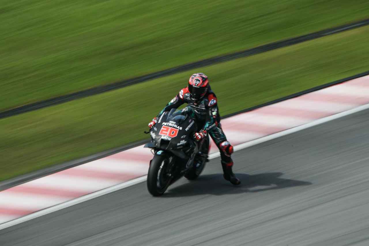 MotoGP Jerez, Quartararo sanzionato per test irregolari: la sanzione