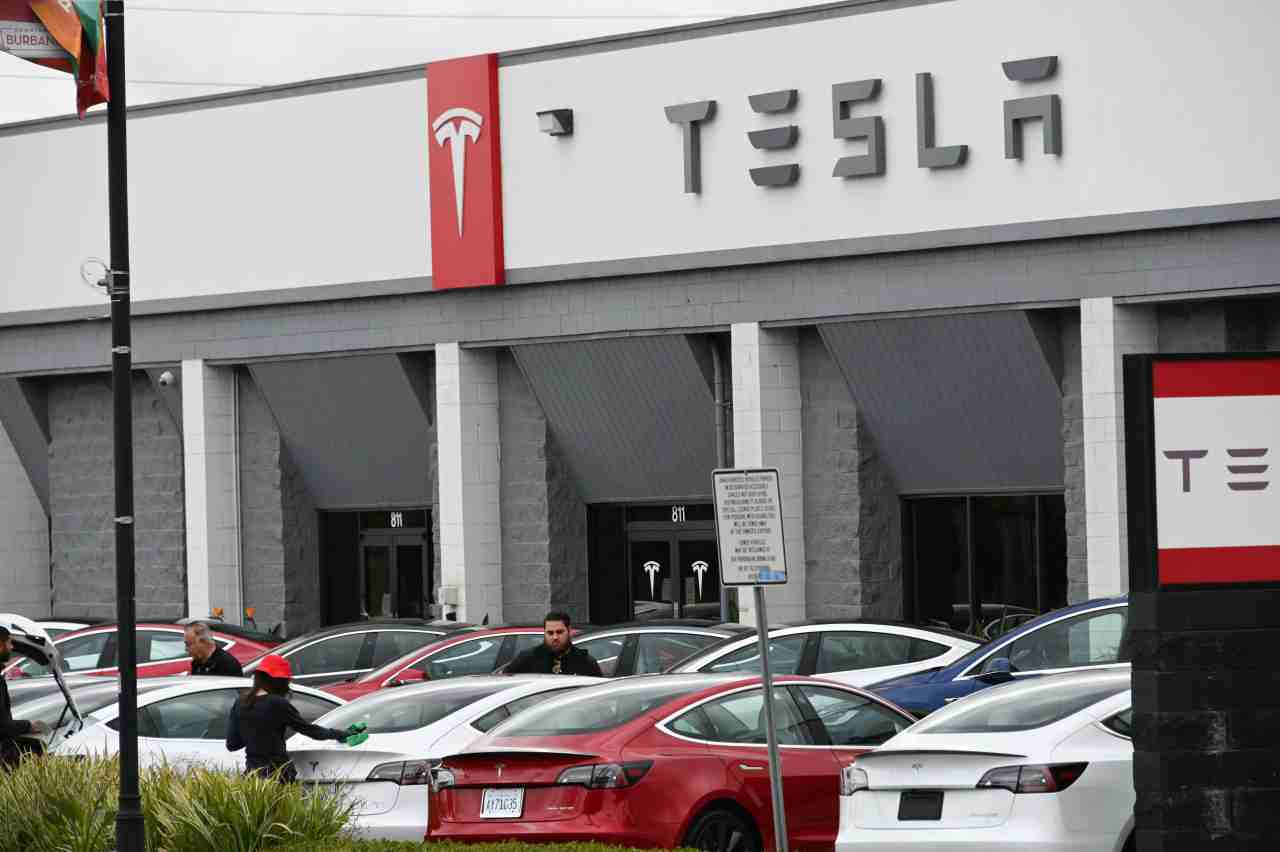 Tesla progetta la rivoluzione