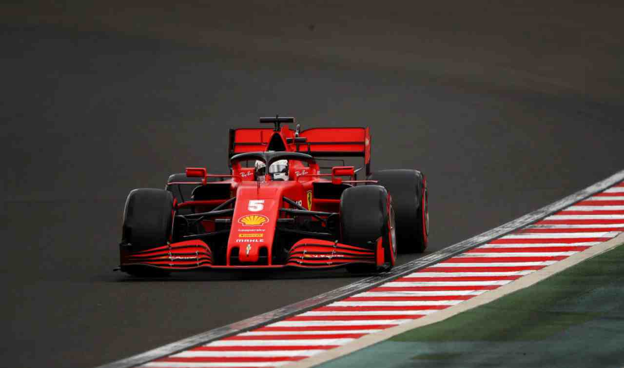 GP Ungheria, Vettel sconsolato: "Inevitabile che Hamilton ci avesse doppiato"