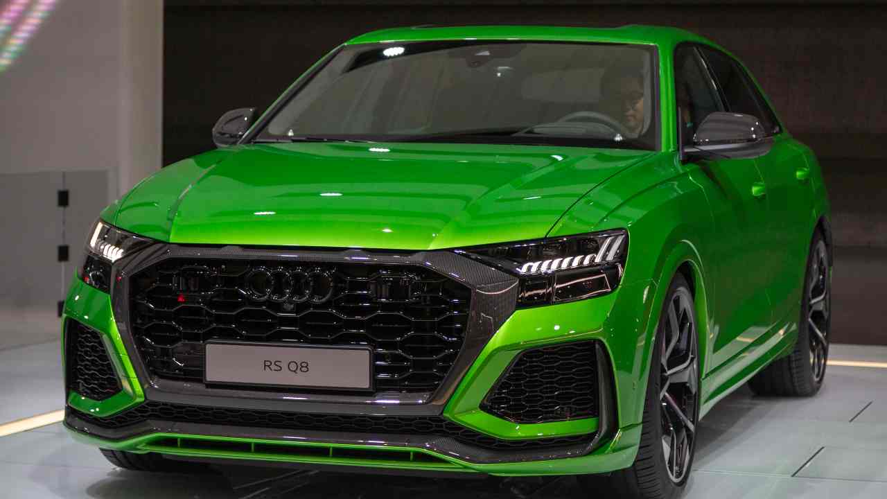 Audi, prosegue la svolta elettrica: gamma RS green dal 2023