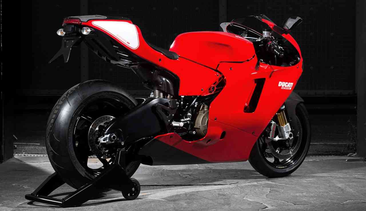 Ducati Desmosedici RR